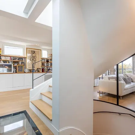 Fabulous With Beautiful View Apartment *