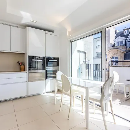 Apartment Fabulous With Beautiful View *
